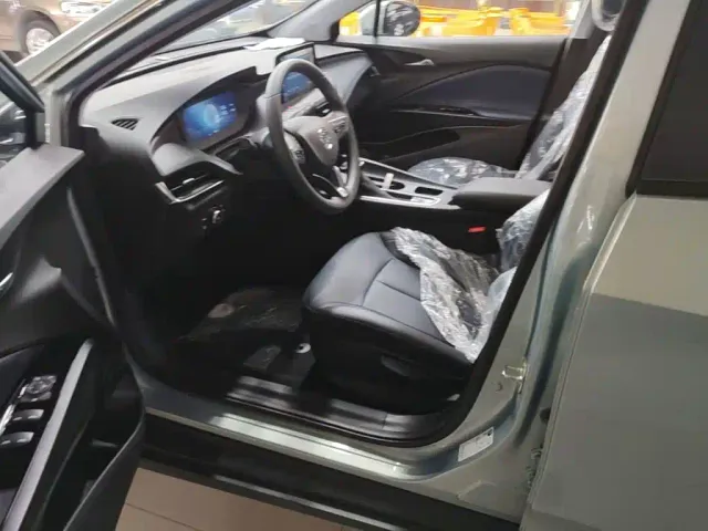 Buick Velite 6 — Фото автомобиля 15