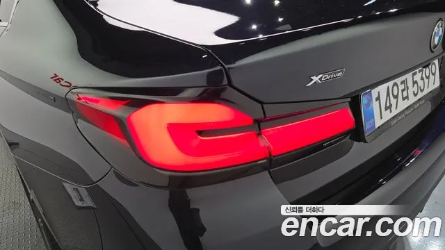 BMW 5 Series G30 — Фото автомобиля 8