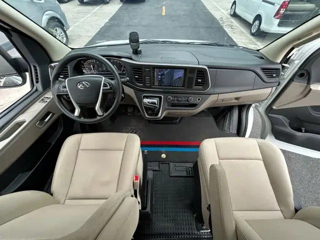 Maxus Xintu V80 — Фото автомобиля 11