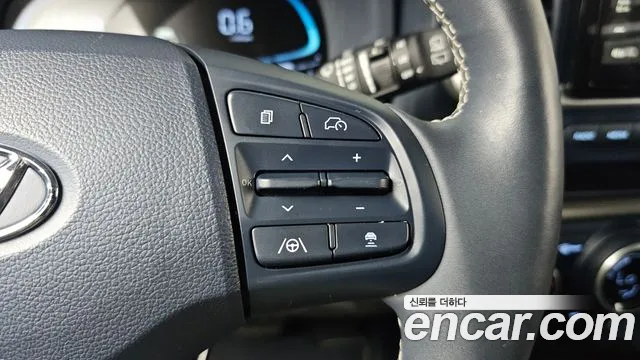 Hyundai Venue — Фото автомобиля 15