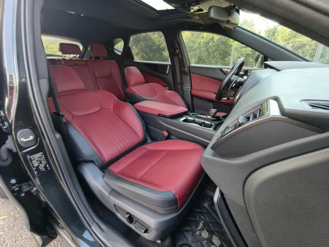 Lexus NX — Фото автомобиля 16