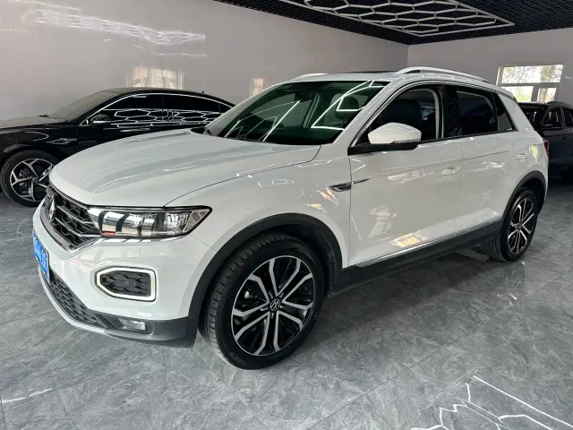 Volkswagen T-Roc — Фото автомобиля 2