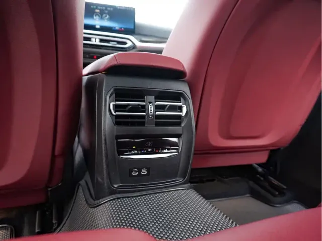 BMW 3 Series — Фото автомобиля 21