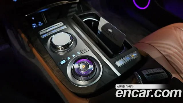 Genesis G80 Бензин 3.5 турбо AWD — Фото автомобиля 9