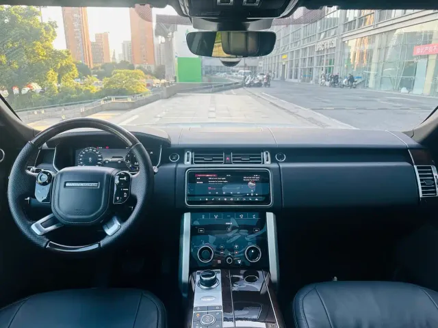 Land Rover Range Rover — Фото автомобиля 6