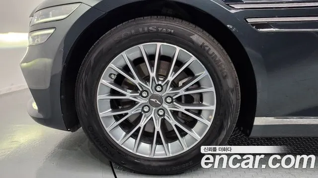 Genesis G80 RG3 — Фото автомобиля 5
