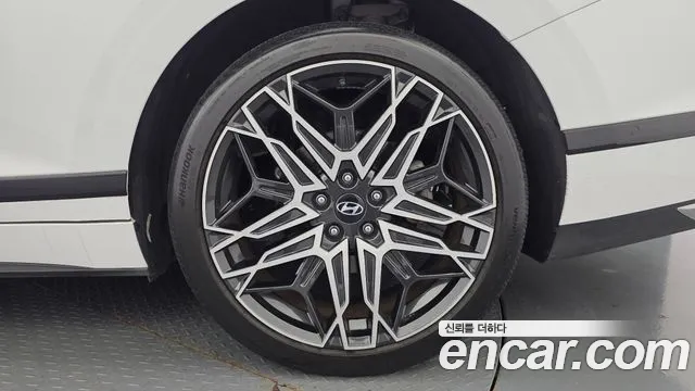 Hyundai Grandeur GN7 — Фото автомобиля 6