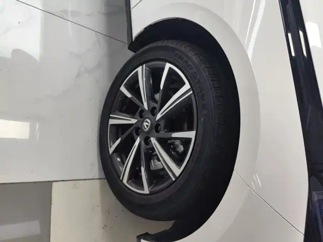 Changan Eado — Фото автомобиля 6