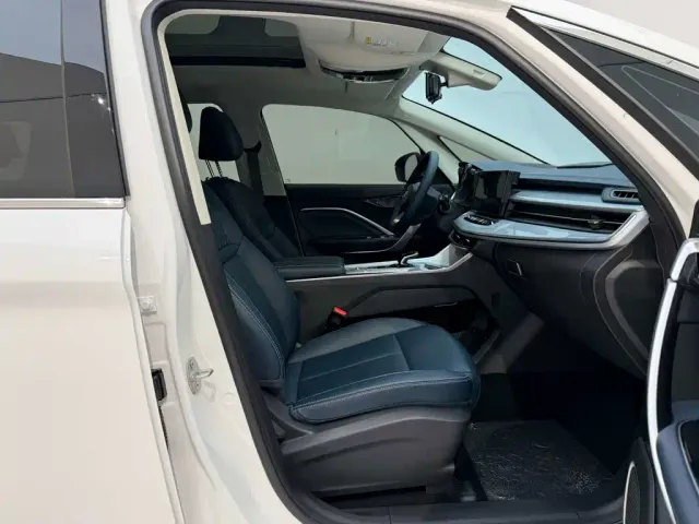 Geely Jiaji — Фото автомобиля 12