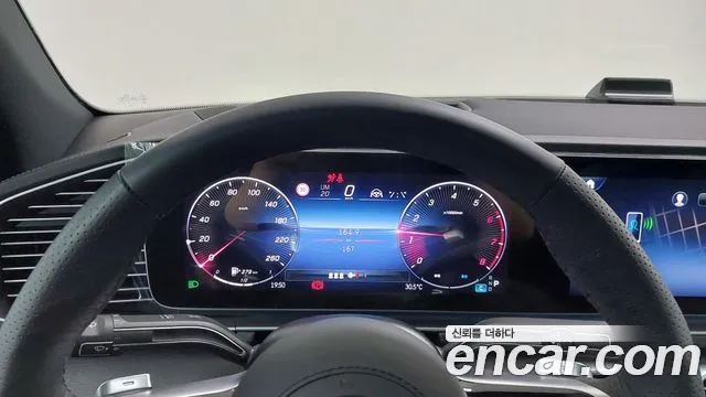 Mercedes-Benz GLE-Class — Фото автомобиля 8