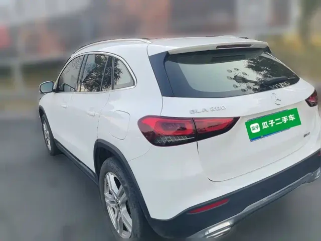 Mercedes-Benz GLA-Class — Фото автомобиля 24