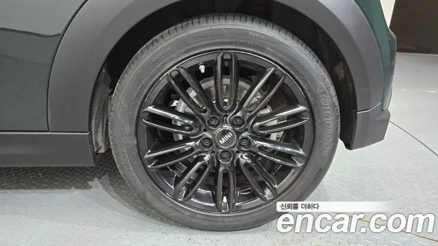 Mini Cooper Cooper Resolute Edition — Фото автомобиля 21