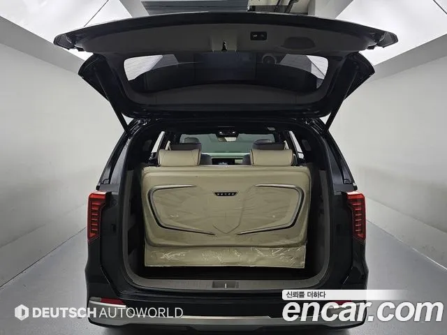 Kia Canival Новый Carnival 4 поколение Бензин 9 мест Hi-Limousine (Спецкузов) — Фото автомобиля 19