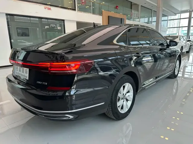 Volkswagen Passat 2022 280TSI Elite Edition — Фото автомобиля 7