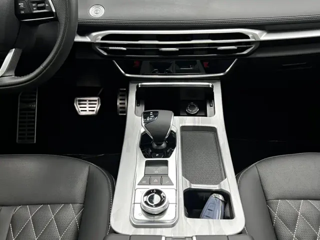 Jetour X70 Plus — Фото автомобиля 12