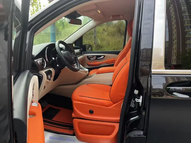 Mercedes-Benz V-Class — Фото автомобиля 7