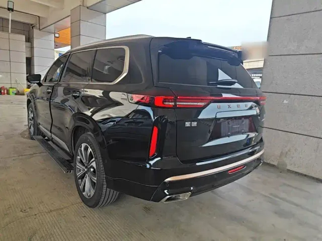 Exeed VX — Фото автомобиля 4