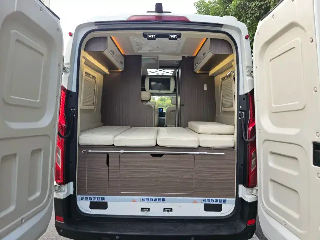 Maxus SAIC Maxus MAXUS V90 RV — Фото автомобиля 16