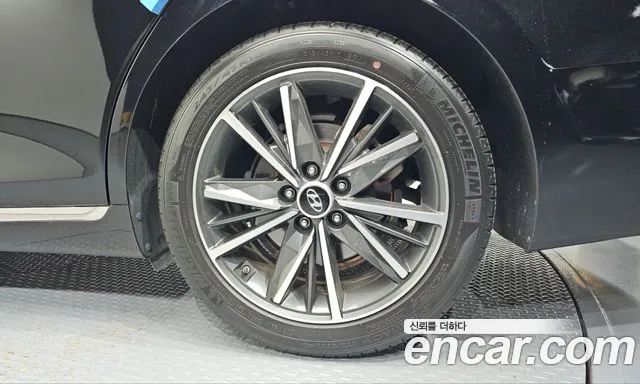 Hyundai Grandeur New — Фото автомобиля 6