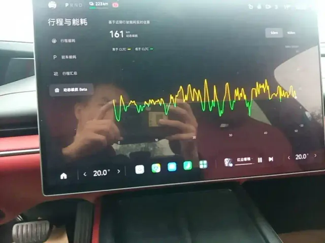 Xiaomi SU7 — Фото автомобиля 12