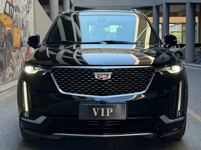 Cadillac XT6 — Фото автомобиля 2