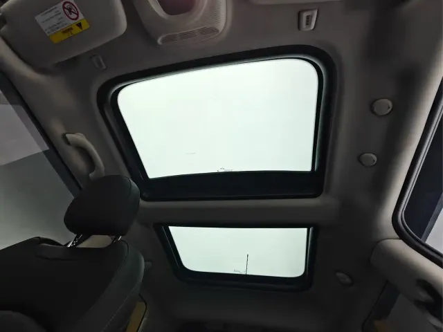 MINI Hatch — Фото автомобиля 12