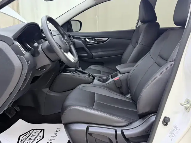 Nissan Qashqai — Фото автомобиля 17