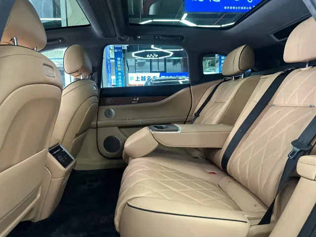 Stelato S9T — Фото автомобиля 10