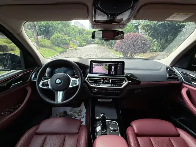 BMW BMW X3 2022 Facelift xDrive25i M Sport Package — Фото автомобиля 7