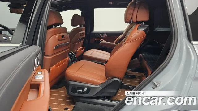 BMW X7 G07 — Фото автомобиля 12