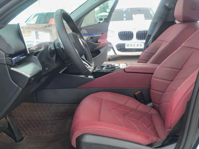 BMW 5 Series — Фото автомобиля 9