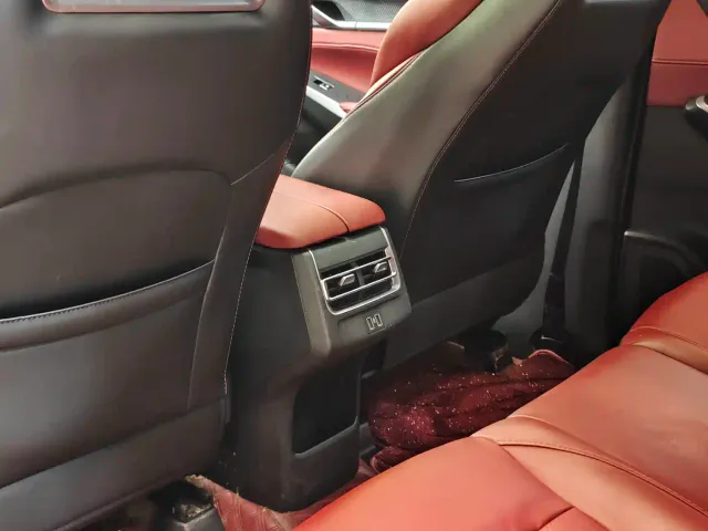 Changan CS75 Plus — Фото автомобиля 23