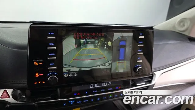 Toyota Sienna — Фото автомобиля 16