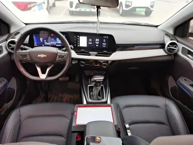 Chevrolet Monza 2024 1.5L Dual-Clutch Delight Edition — Фото автомобиля 9