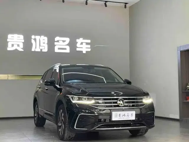 Volkswagen Tiguan L — Фото автомобиля 2