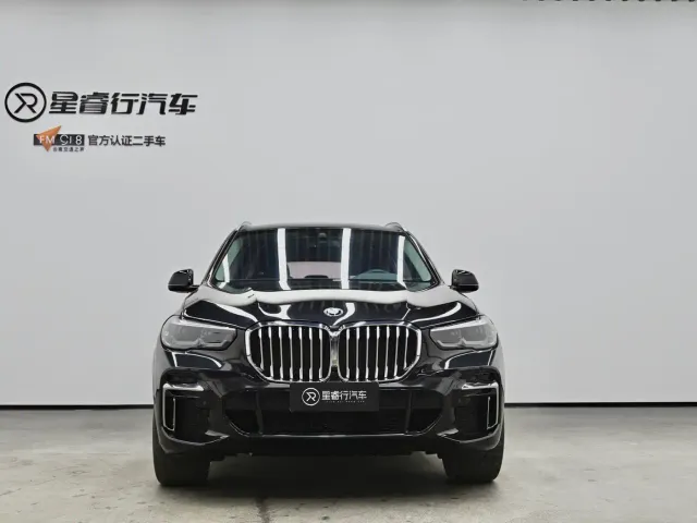 BMW X5 — Фото автомобиля 2