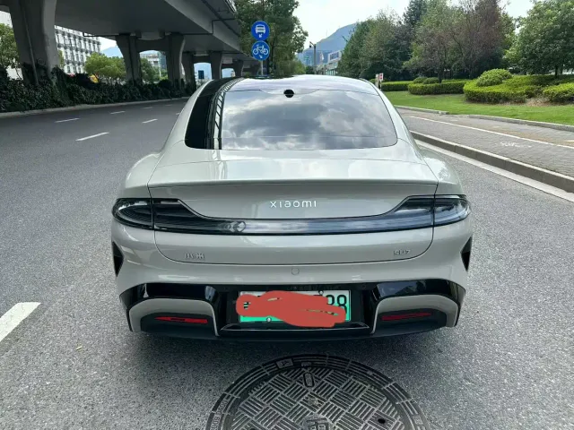 Xiaomi SU7 — Фото автомобиля 5
