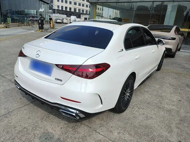 Mercedes-Benz C-Class — Фото автомобиля 6