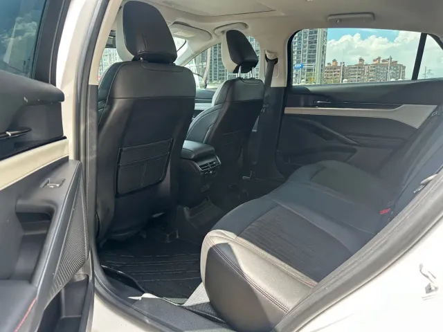 Ford Mondeo — Фото автомобиля 7