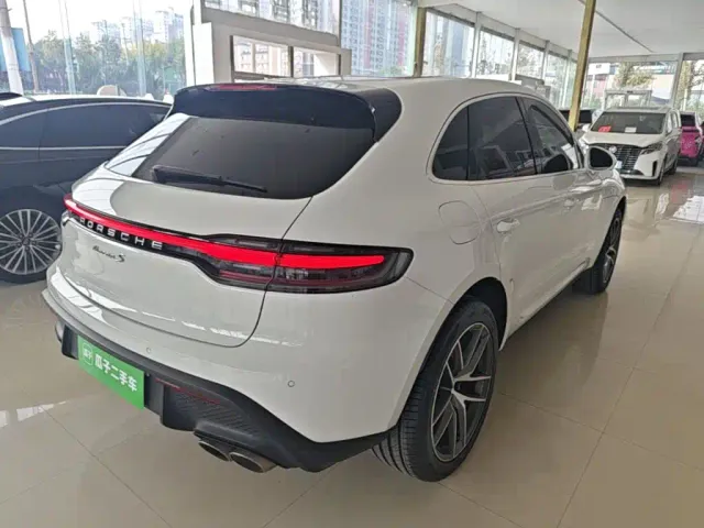 Porsche Macan — Фото автомобиля 6