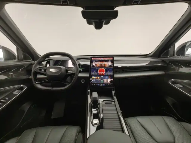 Geely Boyue — Фото автомобиля 5