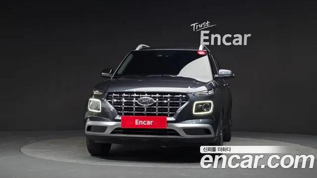 Hyundai Venue — Фото автомобиля 3