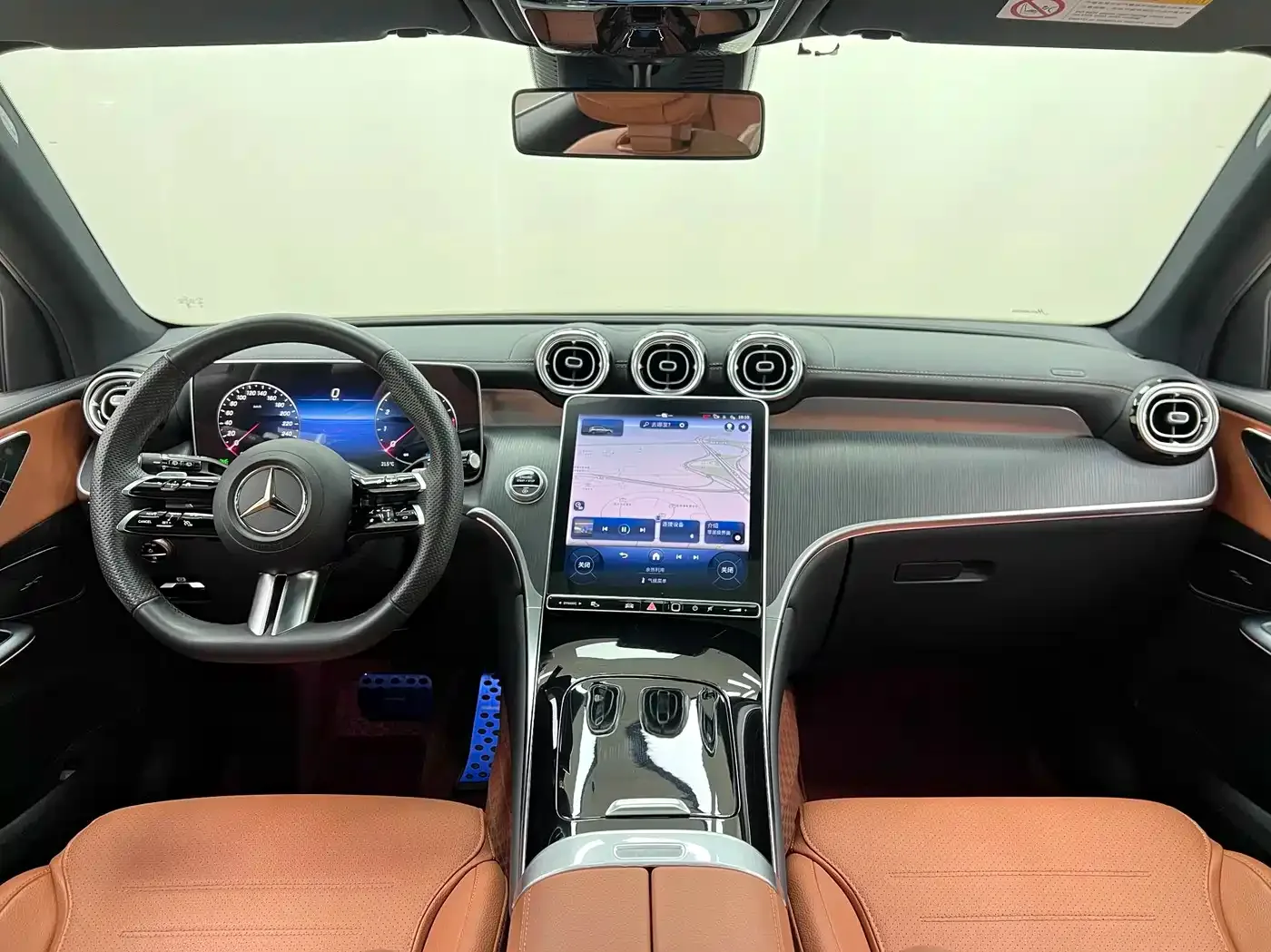 Mercedes-Benz Mercedes-Benz GLC 2023 GLC 260 L 4MATIC Luxury 7-Seater — Фото автомобиля 13