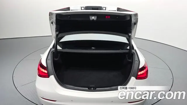 Mercedes-Benz C-Class — Фото автомобиля 27