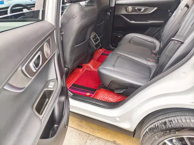 Chery Tiggo 8 — Фото автомобиля 10