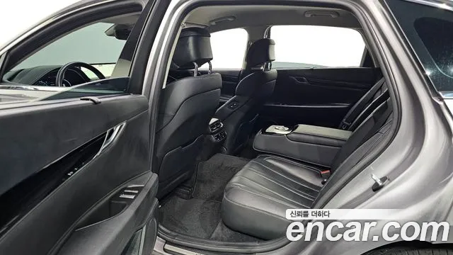 Genesis G80 Бензин 2.5 турбо AWD — Фото автомобиля 12