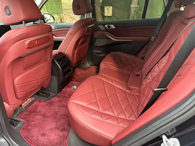 BMW X5 — Фото автомобиля 8