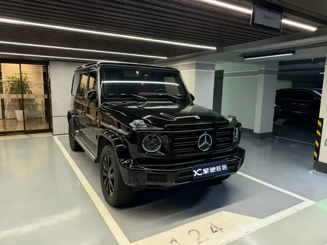 Mercedes-Benz G-Class — Фото автомобиля 3