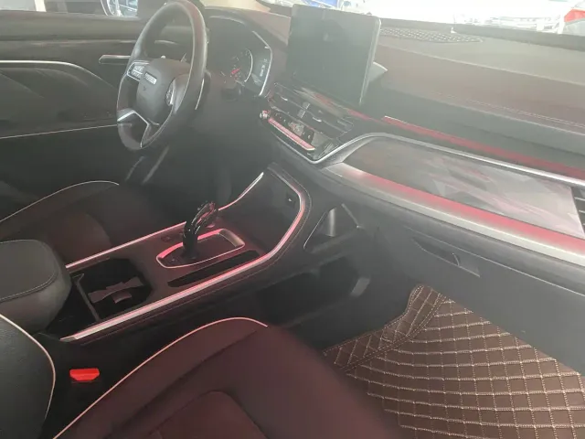 Haval H6 — Фото автомобиля 15