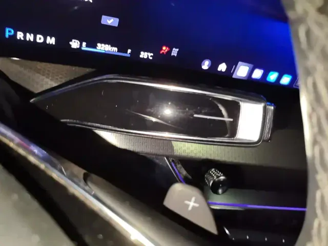 Cadillac XT5 — Фото автомобиля 16